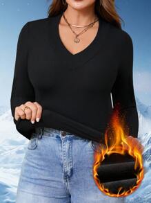1件加大码V领长袖上衣，保暖加厚面料，纯色休闲修身百搭打底衫，适合户外活动、瑜伽、日常穿着，秋冬季穿着。