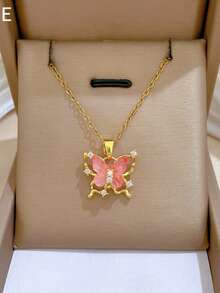 1 Piece Of Dazzling Love Butterfly Light Luxury Temperament Full Diamond Necklace Female Versatile Collarbone Chain Titanium Steel Chain