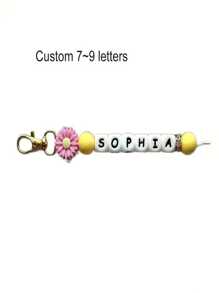 1 pieza Llavero de silicona con margarita personalizada, hebilla con nombre personalizado, regalo conmemorativo, regalo de Año Nuevo (personalizable de 1 a 3/4 a 6/7 a 9/10 a 12 caracteres)