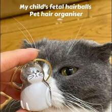 1个宠物毛发纪念吊坠。小小的吊坠，承载着您挚爱宠物的毛发。可用作钥匙扣或配饰。珍藏着您爱宠的珍贵回忆。