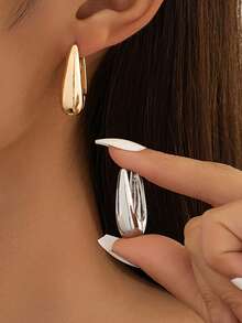 CVNANA 2pcs, Exquisite, Simple Hollow-Out Golden Asymmetric Heart-Shaped Earrings, Perfect For Holiday Gifts, Graduation Season Gifts, Birthday Gifts For Besties - C - View 14