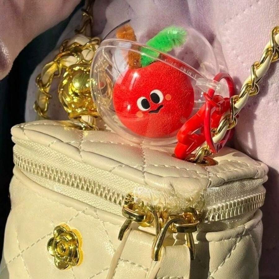 قلادة بوم بوم جميلة، إكسسوارات داعم التفاحة، سلسلة مفاتيح ميداي، تعليقة حقيبة