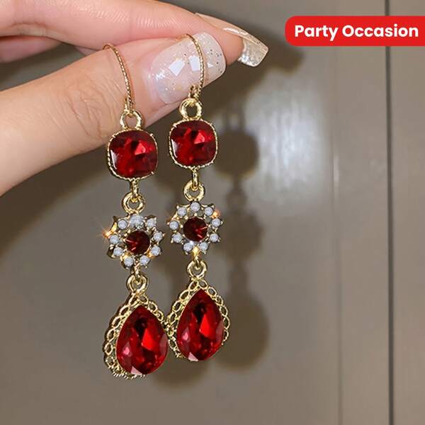 1 paire de boucles d'oreilles à goutte élégantes et luxueuses avec incrustation de strass géométrique pour femmes, polyvalentes pour les occasions quotidiennes et les fêtes, accessoire de mode toutes saisons