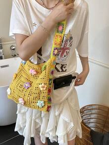 Vintage Hollow Floral Contrast Color Casual Crossbody Bag (Flower Color And Position Random) - Multicolor - View 6