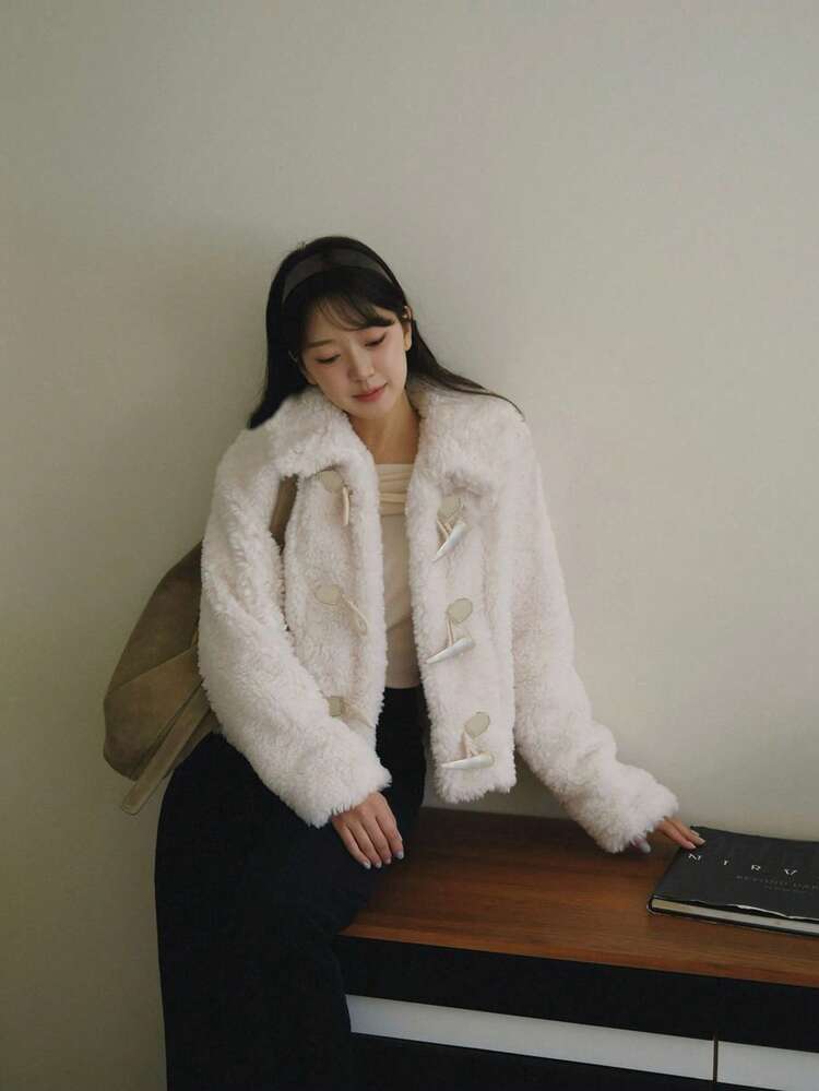 女式仿皮草翻领口袋厚夹克 - 白色 - 查看 1