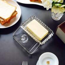 A Set Of European-Style Cake Trays With Covered Glass Lids, Dessert Bread Display Plates, Butter Plates With Square Glass Dust Covers, Jewelry Storage Boxes, And Pearl Cheese Boxes.