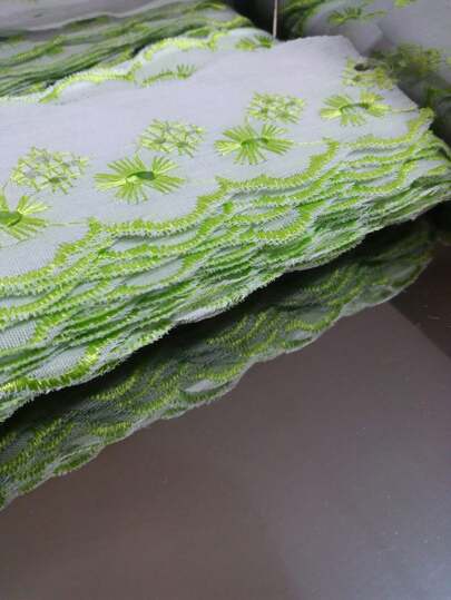 Bordado Inglês Renda 5cm Largura - Peça com 13.70 Metros