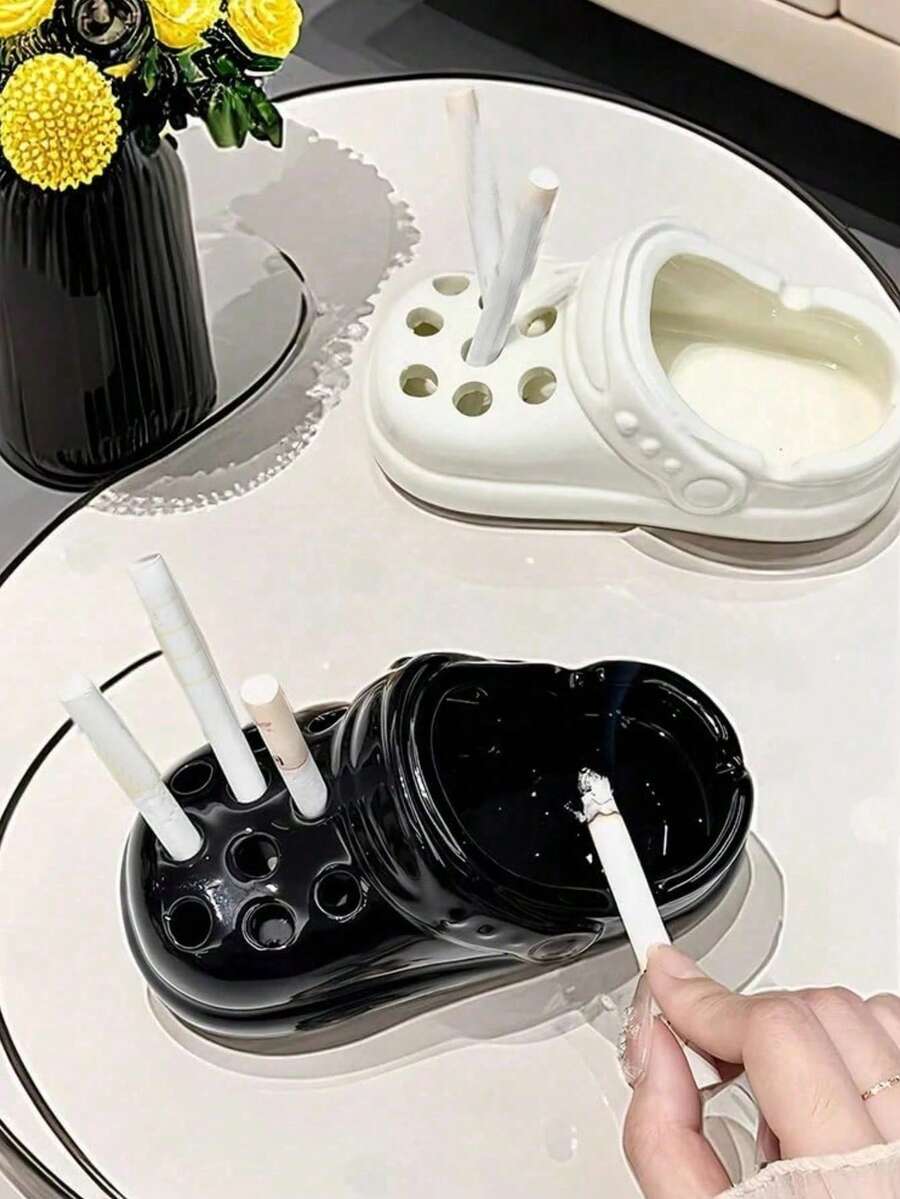 独特的软陶陶瓷木屐鞋烟灰缸，仿真日常工具设计，适合家庭、办公室、酒店装饰，完美的情人节和新年礼物，春节收藏品，时尚家居和办公室装饰最佳生日毕业礼物 - 彩色 - 查看 1