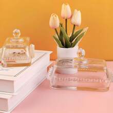 A Set Of European-Style Cake Trays With Covered Glass Lids, Dessert Bread Display Plates, Butter Plates With Square Glass Dust Covers, Jewelry Storage Boxes, And Pearl Cheese Boxes.
