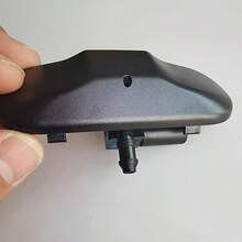 2pcs Car Windshield Washer Nozzle - Brass Plated Spray Head With Durable Plastic Body, Adjustable Fan-Shaped Windshield Wiper Spray Nozzle, Fit For Passat, Audi A4, Golf 6, SEAT Arona, SEAT Tarraco, SEAT Alhambra, SEAT Ateca