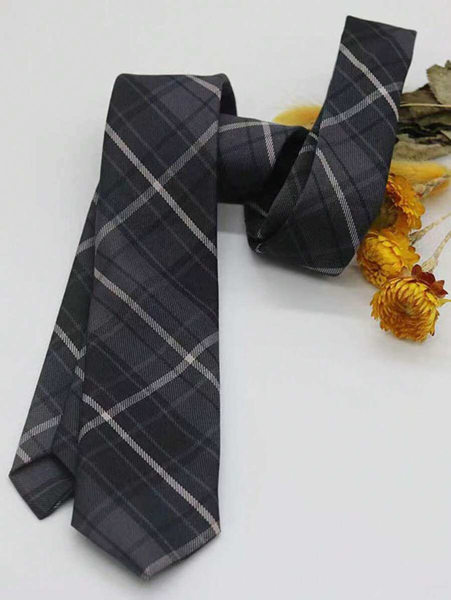 1pc A Retro Contrast Striped Tie With British Atmosphere