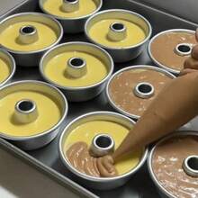 1pc/3pcs/5pcs Hollow Sponge Cake Baking Mold, Baking Tool, Aluminum Alloy Round Cake Mold, Large Donut Mold Kitchen Baking Tool, Suitable For Commercial And Home Use