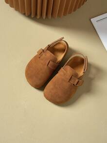 2025年秋季新款儿童平底鞋，圆头经典时尚钩环设计 - 棕色 - 查看 5