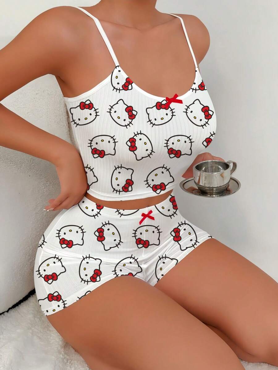 SANRIO Hello Kitty 女士睡衣套装（2 件套），春夏家居服套装，短裤 + 吊带背心，女士夏季服装，Hello Kitty 睡衣套装，包含上衣和短裤，2 件套，吊带背心套装 - 白色 - 查看 1