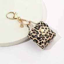 1 Piece Leopard Print PU Leather Keychain, Rectangular With Lobster Clasp, Decorative Sports Theme Family Keychain, Ideal Gift For Mother's Day