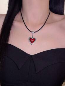 Dây chuyền da hình trái tim gai đỏ phong cách Gothic cổ điển, dây chuyền choker thánh giá tối màu phóng đại cho lễ Halloween - Trái tim - Xem 6