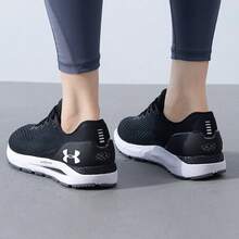 Under Armour Giày thể thao HOVR  4 CN mới dành cho nữ, giày thể thao nhẹ, thoáng khí và có đệm lót êm ái - Đen và trắng - Xem 5
