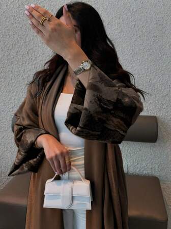 1 pieza de elegante y clásico abrigo tipo abaya para mujer con estampado de anacardo y patrón geométrico, con mangas de estilo empalmado. Muestra elegancia y estilo refinado, adecuado para todas las estaciones y eventos culturales, apropiado para ocasiones diarias y formales, multiusos para fiestas, vacaciones y viajes.