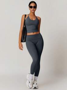 MASKERT 女士瑜伽服，带罩杯和吊带背心，高弹力运动上衣，居家通勤上衣T恤，穿着舒适 - 霧霾藍 - 查看 9