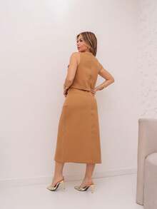 Women's Cropped Top And Tailored Skirt Set - Camel - View 4