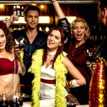 Halloween Decor Boa With Heart Rimless,4 Ft Boa Bachelor Party Costume Accessory