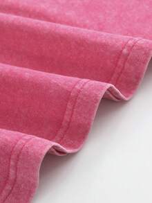 Women's Washed Cotton T-Shirt Love Lip Painted Design Soft And Breathable Fabric, Machine Washable Spring And Summer Daily Stylish Tops The Best Gift For A Friend