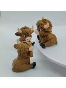 1pc 3D Printed Seated Highland Cow - Adorable Desk Pet For Office Cuteness & Farmhouse Aesthetic Fans - Charming Decor For Birthdays, Housewarmings & Farm Themed Parties, Modern Farm Decor For Minimalist Shelves - Multicolor - View 9