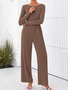 Tuta elegante e casual con scollo a barca, maniche lunghe, vita stretta e gamba dritta, colore unito con volant sul fondo - Castano - Visualizzare 5