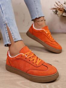 新款休闲运动鞋，时尚百搭仿麂皮系带女运动鞋，学生鞋