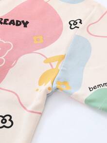 女士两件套睡衣套装，夏季短袖圆领七分裤休闲宽松睡衣套装，女士花卉撞色小熊印花杏色家居服，休闲居家服 | 可爱睡衣套装 | 易护理面料（图案随机印制） - 彩色 - 查看 6