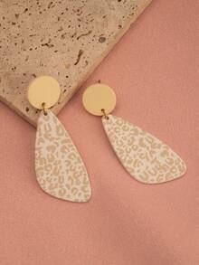 1 Pair European & US Ins Style Leopard Print Ceramic Textured Rhombus Acrylic Earrings - Khaki - View 3