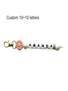 1 pieza Llavero de silicona con margarita personalizada, hebilla con nombre personalizado, regalo conmemorativo, regalo de Año Nuevo (personalizable de 1 a 3/4 a 6/7 a 9/10 a 12 caracteres)