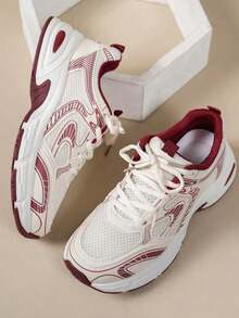 Women's Round Toe Lace-Up Thick Sole Student Casual Comfortable Running Sneakers - Red - View 5