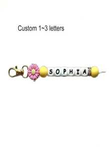 1 pieza Llavero de silicona con margarita personalizada, hebilla con nombre personalizado, regalo conmemorativo, regalo de Año Nuevo (personalizable de 1 a 3/4 a 6/7 a 9/10 a 12 caracteres)