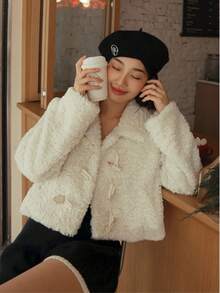 女式仿皮草翻领口袋厚夹克 - 白色 - 查看 3