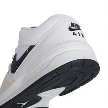 Nike Jordan Stadium 90 GS 儿童运动鞋经典白色鞋面冷灰色点缀舒适耐用适合日常穿着 DX4399-112