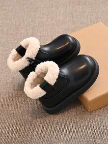 这款儿童保暖内衬魔术贴踝靴适合冬季穿着 - 黑色 - 查看 4