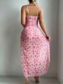 SOFUSEN 三件套女士性感睡衣套装，碎花睡裙+T恤+明星同款领口性感内衣 - 粉色 - 查看 4