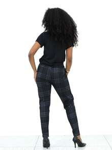 Women's Straight-Leg Plaid Pants With Hem Detail Launch 2025 - 黑色/海軍藍 - 查看 3