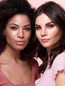 Misslyn Lucidalabbra volumizzante "Love At First Boost", lucidalabbra idratante, lucidalabbra lucido idratante a lunga durata e dolce, lucidalabbra volumizzante, rossetto a lunga tenuta ad alta pigmentazione, colore altamente pigmentato e lucentezza istantanea, lucidalabbra lucido, idratante, leggero e non appiccicoso