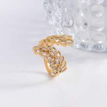 1 件枫叶开口戒指，适合日常佩戴