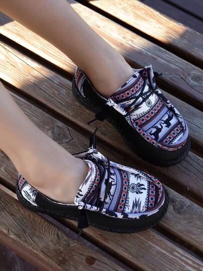 1双波西米亚风儿童户外休闲平底乐福鞋，男女通用，四季皆宜