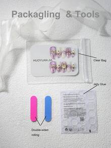 Bộ 10 móng giả dán thủ công, hình hạnh nhân, kiểu Pháp, màu tím ánh kim, đầu móng kiểu Pháp, móng trắng, trang trí đá pha lê màu sâm panh lấp lánh, đá mặt trăng, móng giả kim loại phủ toàn bộ, hoàn hảo cho trang điểm hàng ngày của phụ nữ và các cô gái, cũng thích hợp cho các bữa tiệc, năm mới, lễ kỷ niệm và các dịp khác. Đi kèm với bộ dụng cụ, một món quà tuyệt vời dành cho phụ nữ và các cô gái. - Màu tím - Xem 7