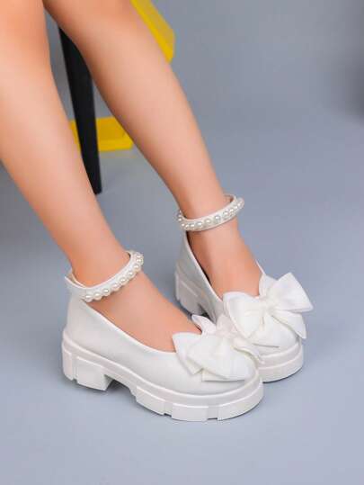 1 par flickors vår-/höststövlar i nya läder, med fjärils- och pärldekor, enkla söta prinsessskor, mjuk botten, bekväma platta studentskor, flickloafers lämpliga för utomhusbruk, fest, bal