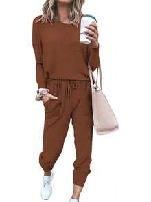 Lounge Sets For Women Two Piece Travel Outfits Sweatsuits 2 Piece Fashion 2025 Pajamas Fall Clothes For Women Halloween Christmas New Year
