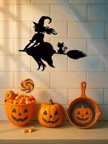 CIF BUY Decoración de pared de metal de una bruja misteriosa bailando con mariposas. Acabado negro elegante, perfecto para Halloween y decoración durante todo el año. Agrega una atmósfera gótica encantadora a cualquier espacio, adecuado para la decoración del hogar moderno, la decoración familiar, la decoración de la habitación, la decoración del dormitorio.