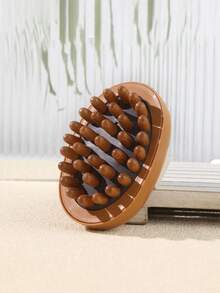 1 件手持仿木头皮和身体按摩器梳子，圆形木质按摩刷，防滑柔性手柄，仿木头部按摩刷，天然穴位经络治疗刷，用于头部放松，放松和缓解压力，抗脂肪塑身，精油水疗和缓解肌肉疼痛，便携式日常用木梳，光滑经络刷，适合健康按摩的全身按摩器