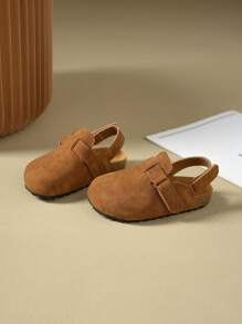 2025年秋季新款儿童平底鞋，圆头经典时尚钩环设计 - 棕色 - 查看 8