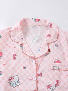 Sanrio Conjunto de 2 piezas de pijama para niñas y adolescentes con polo, cárdigan con bolsillos, estampado de Hello Kitty, flores y fresas, manga corta y pantalón corto, cómodo y casual