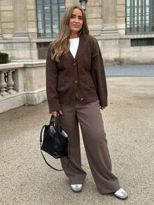 Women's Comfortable Soft Brown Knitted Sweater, European And American Style, Autumn/Winter - Brown - View 2